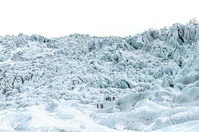 Private Jökulsárlón Glacier Lagoon 2 Day Tour & Glacier Hike - Who Should Consider This Tour?