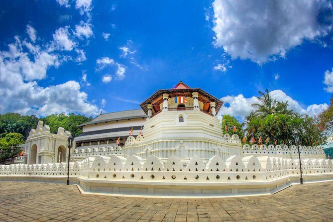 Private Kandy Day Tour From Negombo - Key Points