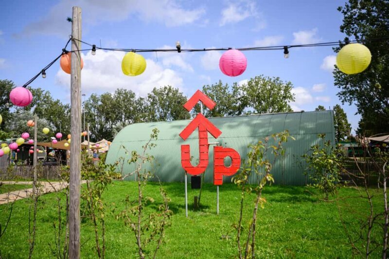 Private Karaoke Caravan Experience in Amsterdam - A Closer Look at the Karaoke Caravan Experience