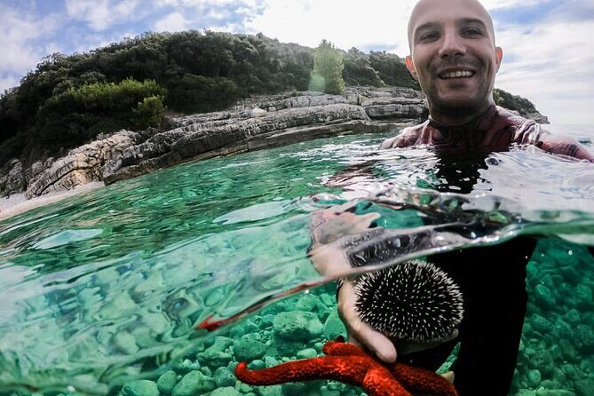 Private kayak tour: Explore the caves and turquoise bays in Pula - FAQ