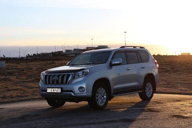 Private Keflavik Airport Transfer (Round trip) - Quick Overview of the Private Keflavik Airport Transfer
