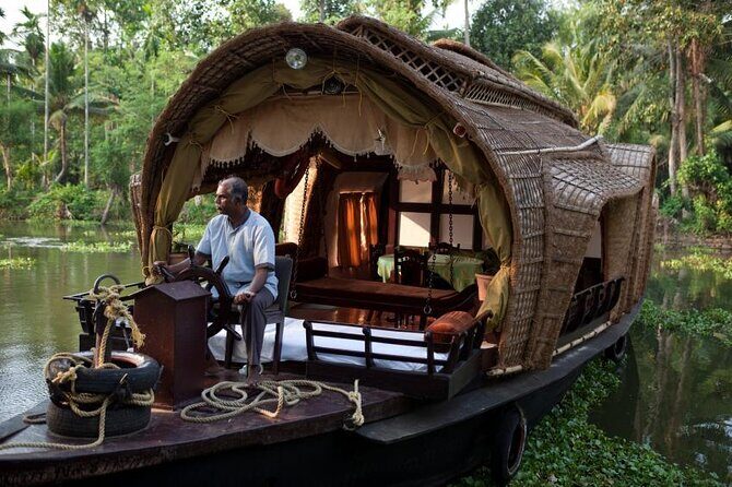 Private Kerala Backwaters Houseboat Cruise with Lunch from Kochi - Private Kerala Backwaters Houseboat Cruise with Lunch from Kochi — A Deep Dive