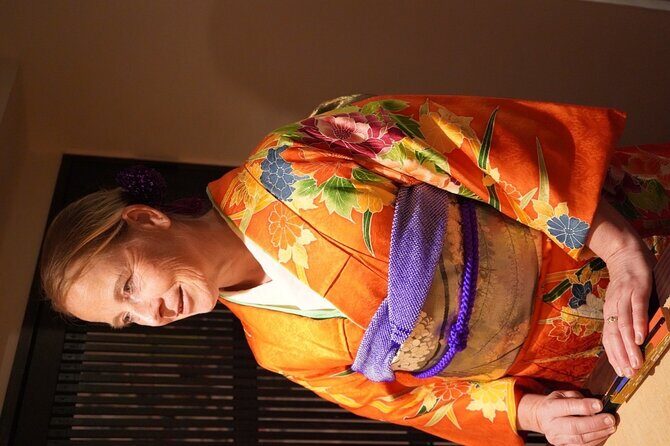 Private Kimono and tea ceremony at local home near Tokyo Disney - Key Points