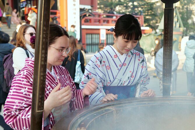Private Kimono Photo Shooting tour at Asakusa by Local Japanese - An In-Depth Look at the Experience