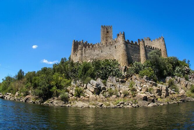Private Knights Templar Full-Day Tour to Tomar, Almourol Castle and Constância - Key Points
