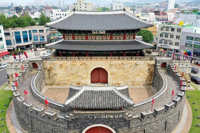 Private Korean Folk Village, Suwon Starfield Libarary&Hwaseong - Real Travelers’ Perspectives