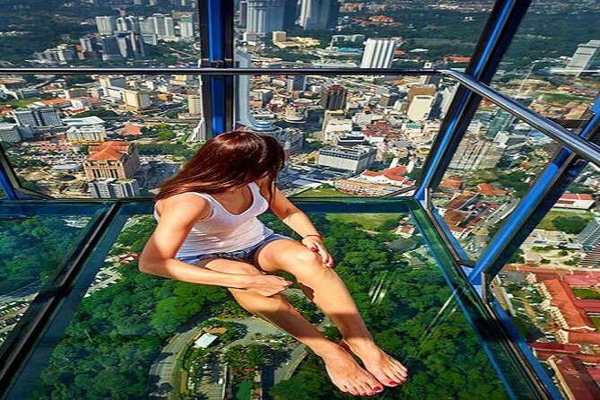Private Kuala Lumpur Photographic Tour With Petronas Towers & Sky Box K.L Tower - An In-Depth Look at the Kuala Lumpur Photographic Tour