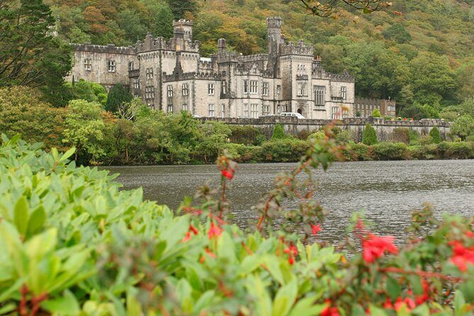 Private Kylemore Abbey Express - Discover the Charm of Kylemore Abbey with a Private Transport Tour