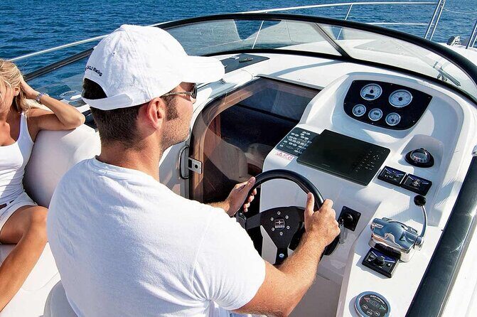 Private Lake Como Boat Tour with Captain Exclusive Scenic Cruise - What to Expect from Your Lake Como Private Boat Tour