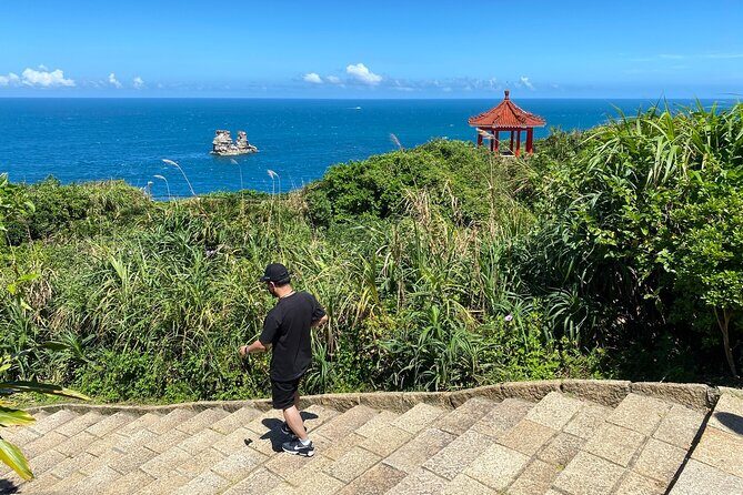 Private Laomei Green Reef Day Tour from Taipei - Key Points