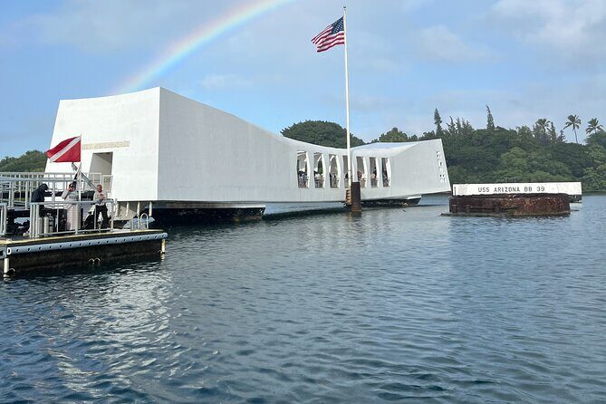 Private "Limousine" USS Arizona Memorial & Cultural Honolulu Tour - Private "Limousine" USS Arizona Memorial & Cultural Honolulu Tour: A Detailed Review