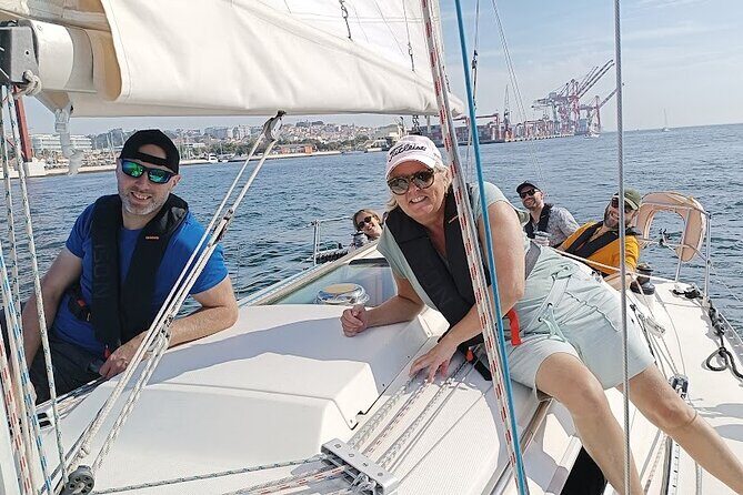 Private Lisbon Sailboat Tour with Welcome Drink - Key Points