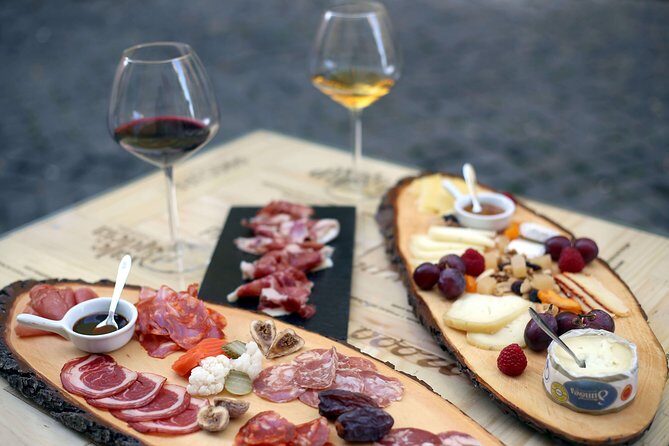 Private Lisbon Tour with Premium Portuguese Wine and Tapas Tasting - Key Points