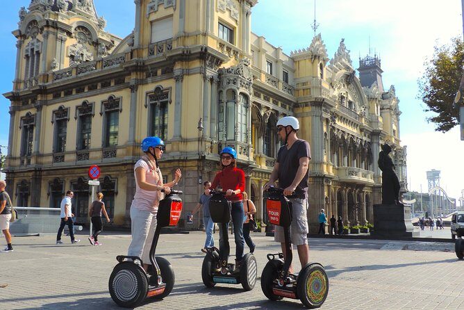 Private Live Guided Barcelona Segway Tour - 180 min - Key Points