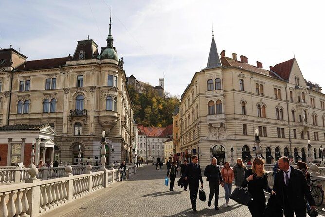 Private Ljubljana and Postojna Cave Tour from Zagreb - FAQ