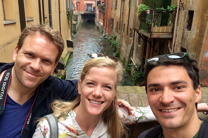 Private Local Tour Guide Bologna: Kickstart your Trip, 100% Personalized - Key Points