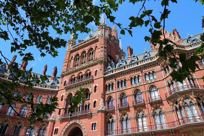 Private London Arrival Transfer - St. Pancras Eurostar Station to Accommodation - Key Points