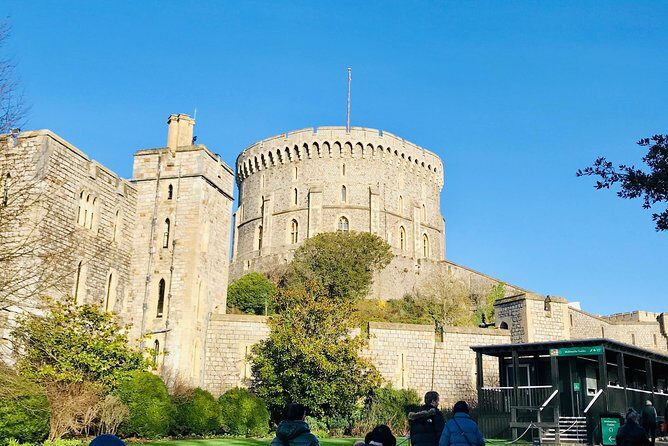 Private London Taxi Royal Windsor and Runnymede Tour - FAQ