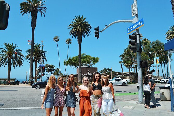 Private Los Angeles Photoshoot in Sunny Santa Monica with Personal Photographer - FAQ