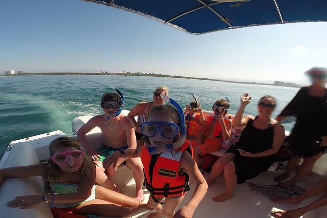 Private Los Arcos snorkeling - Experience the Underwater World with Private Los Arcos Snorkeling