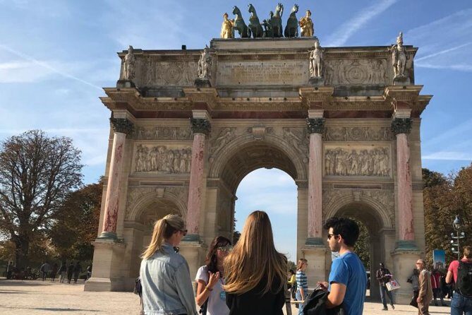 Private Louvre Teens Tour - FAQ
