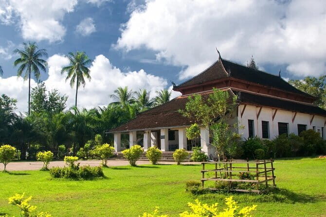 Private Luang Prabang City Tour - Key Points