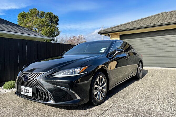 Private Luxury Airport Transfers in Auckland  Sedans & Vans - Who Will Love This Service?