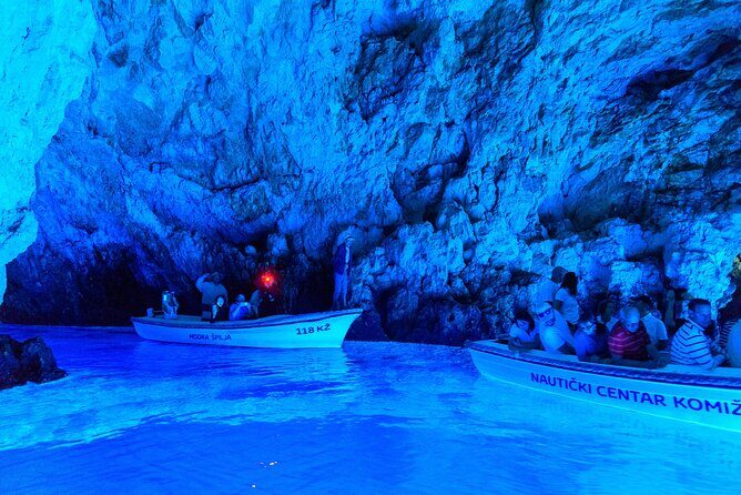 Private Luxury boat from Hvar, Bra and Vis Destination - FAQ