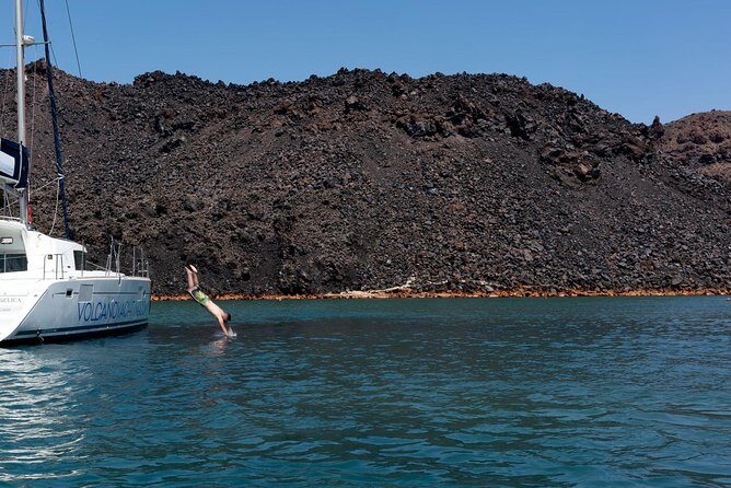 Private Luxury Caldera Cruise with a rich BBQ meal and Open Bar! - Final Thoughts