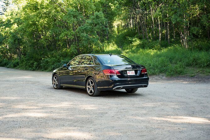 Private Luxury Calgary - Banff / Lake Louise Area 1 Way Transfer - A Closer Look at the Experience