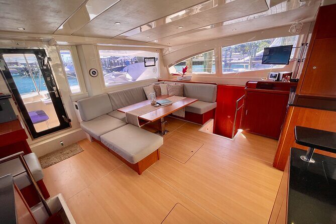 Private Luxury Catamaran Charter in Nassau - Frequently Asked Questions