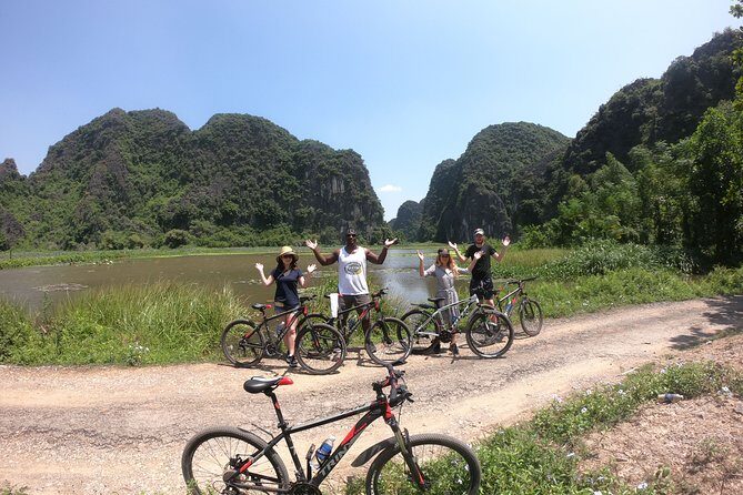 Private luxury - Mua Cave - Trang An - Bich Dong 1 Day From Hanoi - A Deep Dive into the Ninh Binh Experience