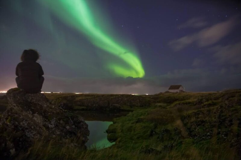Private Luxury Northern Lights Hunt - Discover the Magic of the Private Luxury Northern Lights Hunt