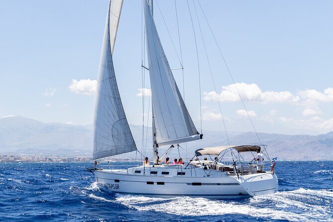 Private Luxury Sailing Trips to Dia Island - FAQ
