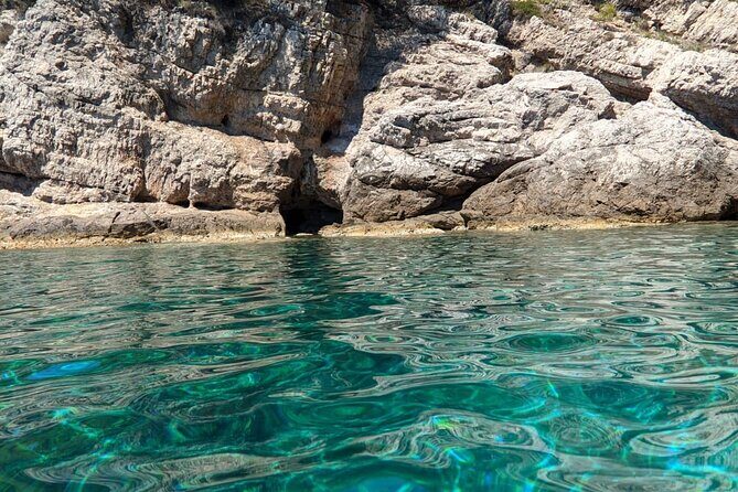 Private luxury speedboat tour-Islands, caves, beaches, snorkeling - Wrapping Up