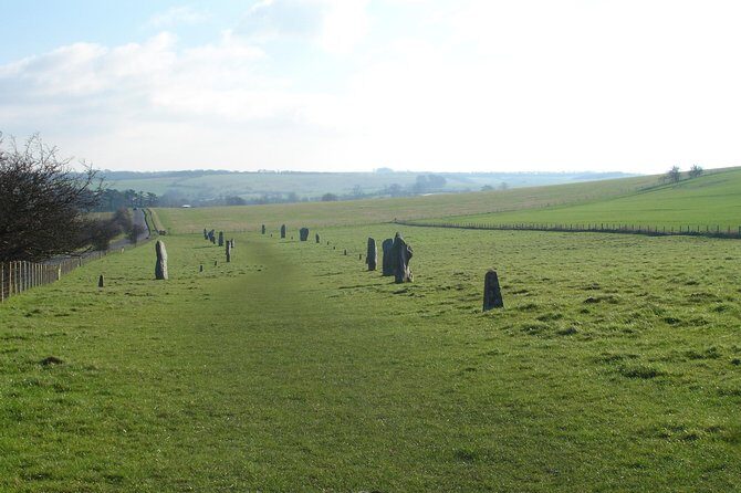 Private Luxury Sunrise Stonecircle Fully Guided Tour - Analyzing the value