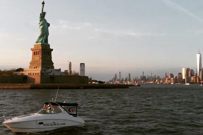 Private Luxury Sunset Boat Tour in New York City - 1 Hour - The Sum Up: Is It Worth Your Time?