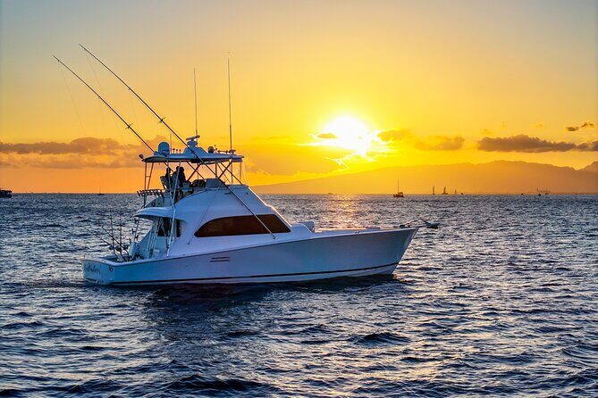 Private Luxury Sunset Cruise Aboard Limitless - Key Points