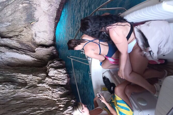 Private Luxury Sunset Cruise Blue Caves Champagne Included 5pax - The Sum Up: Who Should Consider This Tour?