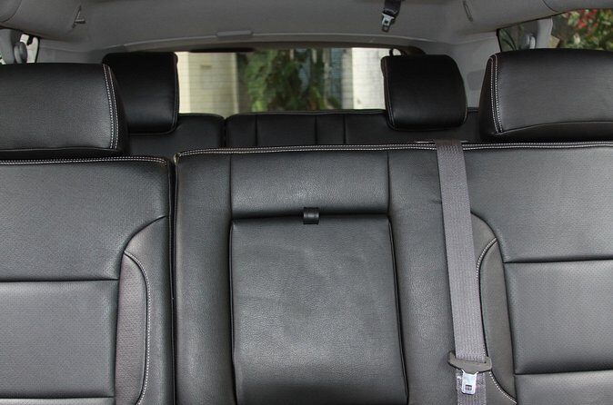 Private Luxury SUV Airport Transfer (Round-Trip) - Who Is This Transfer Best Suited For?