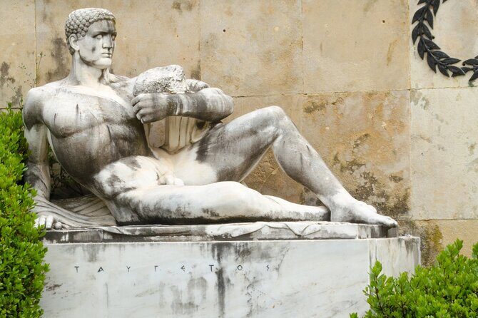 Private Luxury Tour: Delphi & Thermopylae  The 300s Legacy - A Deep Dive into the Tour Experience