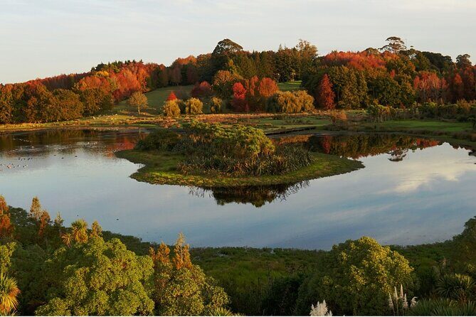 Private Luxury Tour From Auckland to Hobbiton Movie Set and Rotorua for couples - FAQ