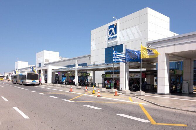 Private Luxury Transfer from Lavrio Port to Athens Airport - FAQ