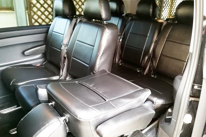 Private Luxury Transfer to Fiumicino Airport from Rome - Ease and Convenience