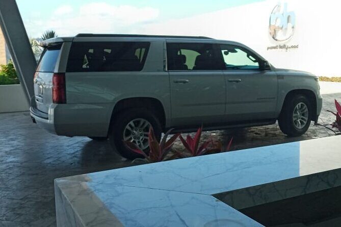 Private luxury transportation from CUN Airport to Puerto Morelos - Frequently Asked Questions