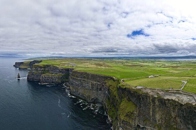 Private Luxury VIP Chauffeured Cliffs of Moher Tour from Dublin - Who Is This Tour Best For?