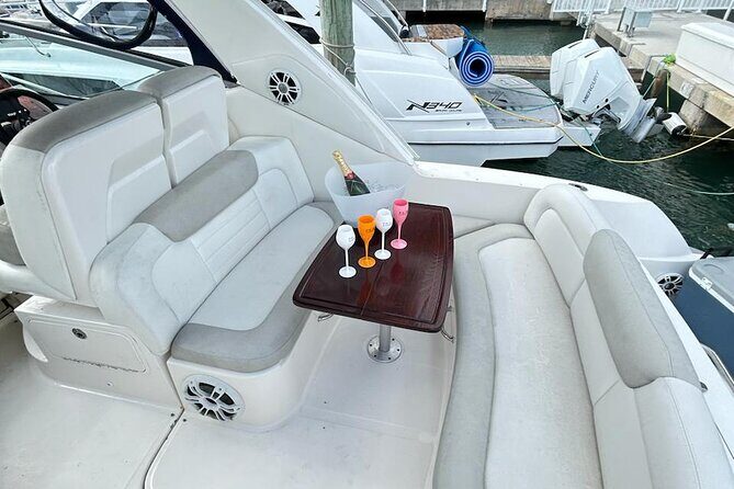 Private Luxury Yacht in Miami - A Detailed Look at the Miami Luxury Yacht Experience