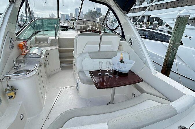 Private Luxury Yacht in Miami - Frequently Asked Questions