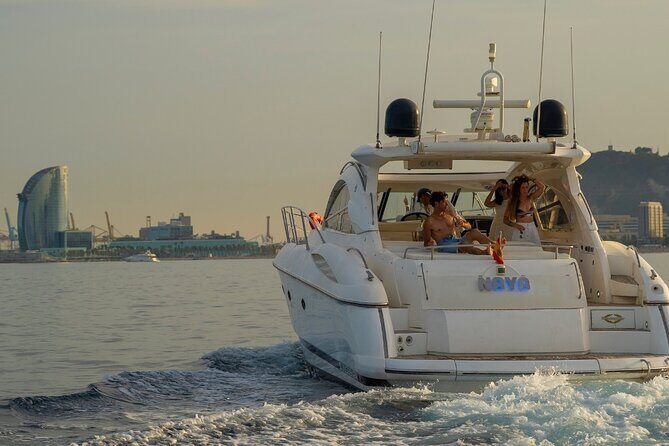 Private luxury yacht tour with snacks and drinks in Barcelona - A Private Luxury Yacht Tour in Barcelona: A Fresh Perspective on the City
