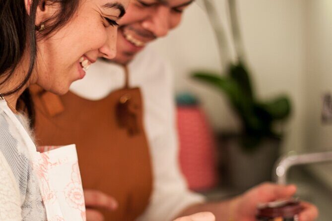 Private Macaron Making Class in a Traditional Parisian Apartment - Key Points